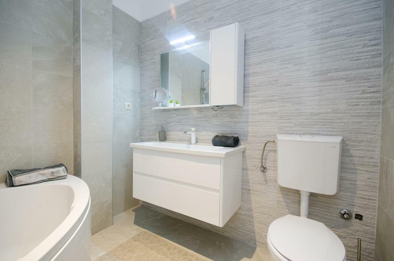 Apartman Korina Sukošan Zewnętrze zdjęcie