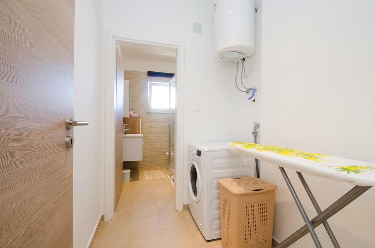 Apartman Korina Sukošan Zewnętrze zdjęcie